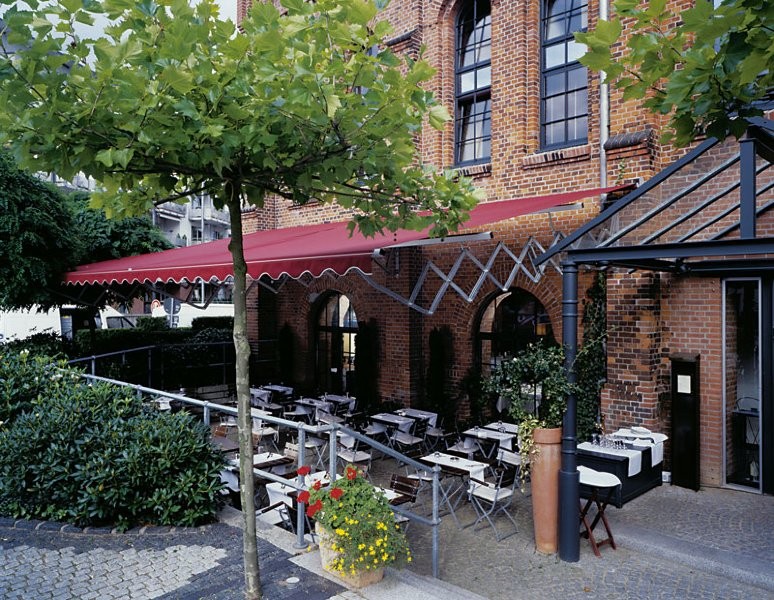 Beispielarbeit von Klüttermann & Sohn - Rollladen, Markisen, Terrassendächer Mönchengladbach - veröffentlicht auf Fensterbau.org